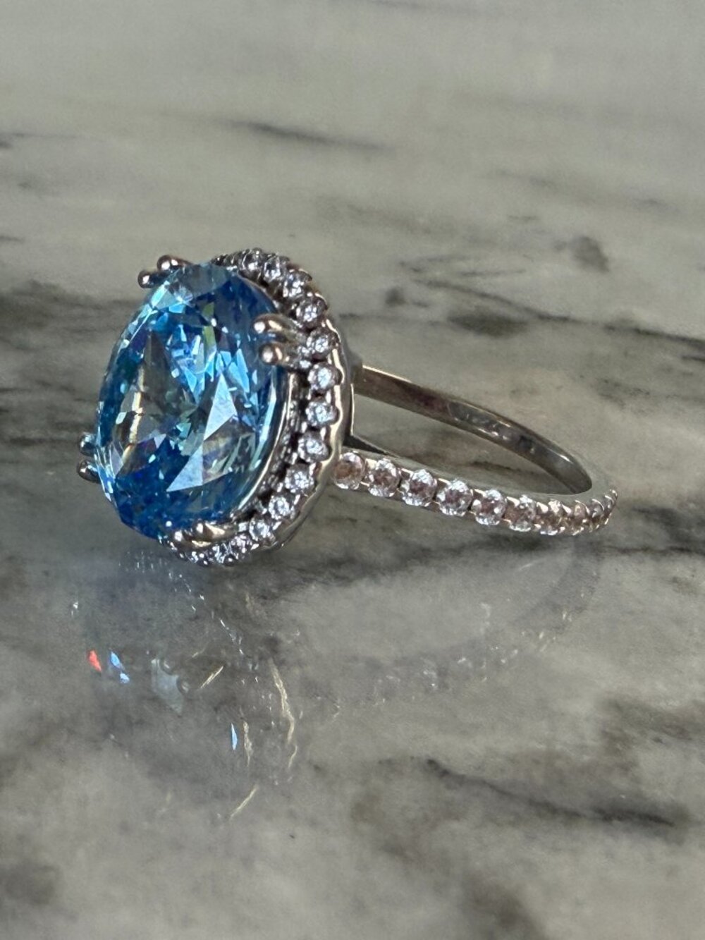 WOW Bella Luce 9.87CTW Baby Blue & White CZ Sterling Starry Cut Oval Ring - 6